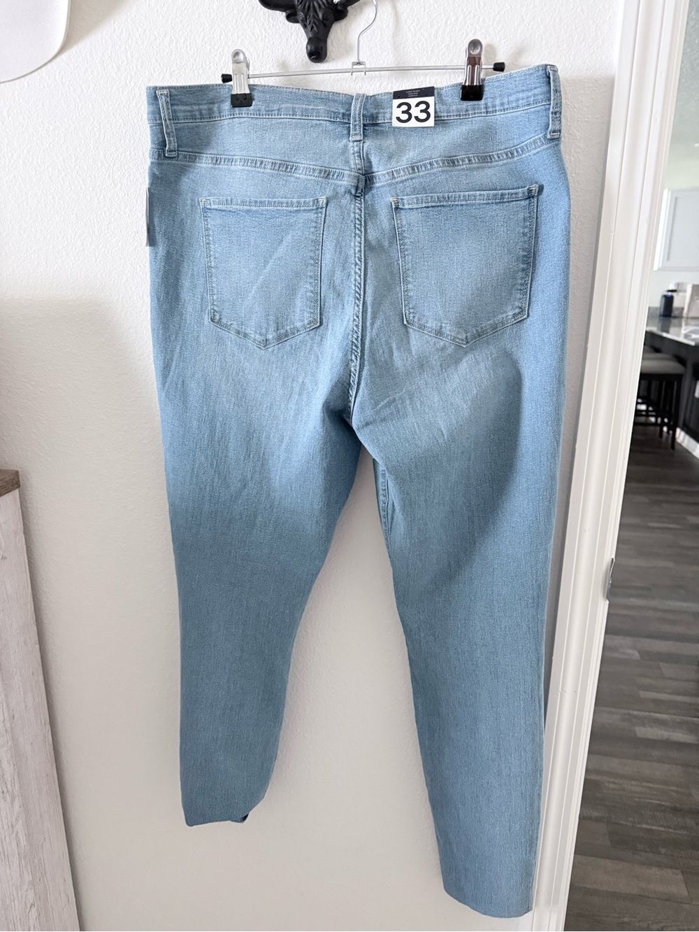 GAP Light Blue High-Rise Ankle Jeans - Women's - Picture 2 of 4